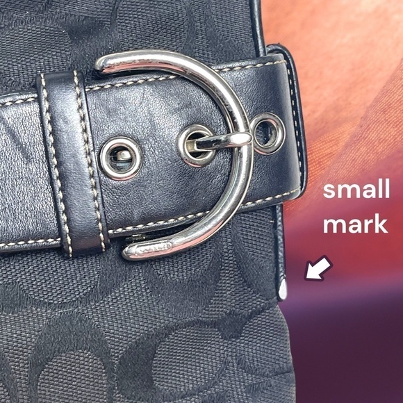 Authentic Coach Signature Black Jacquard Duffle Shoulder Bag - Picture 5 of 16